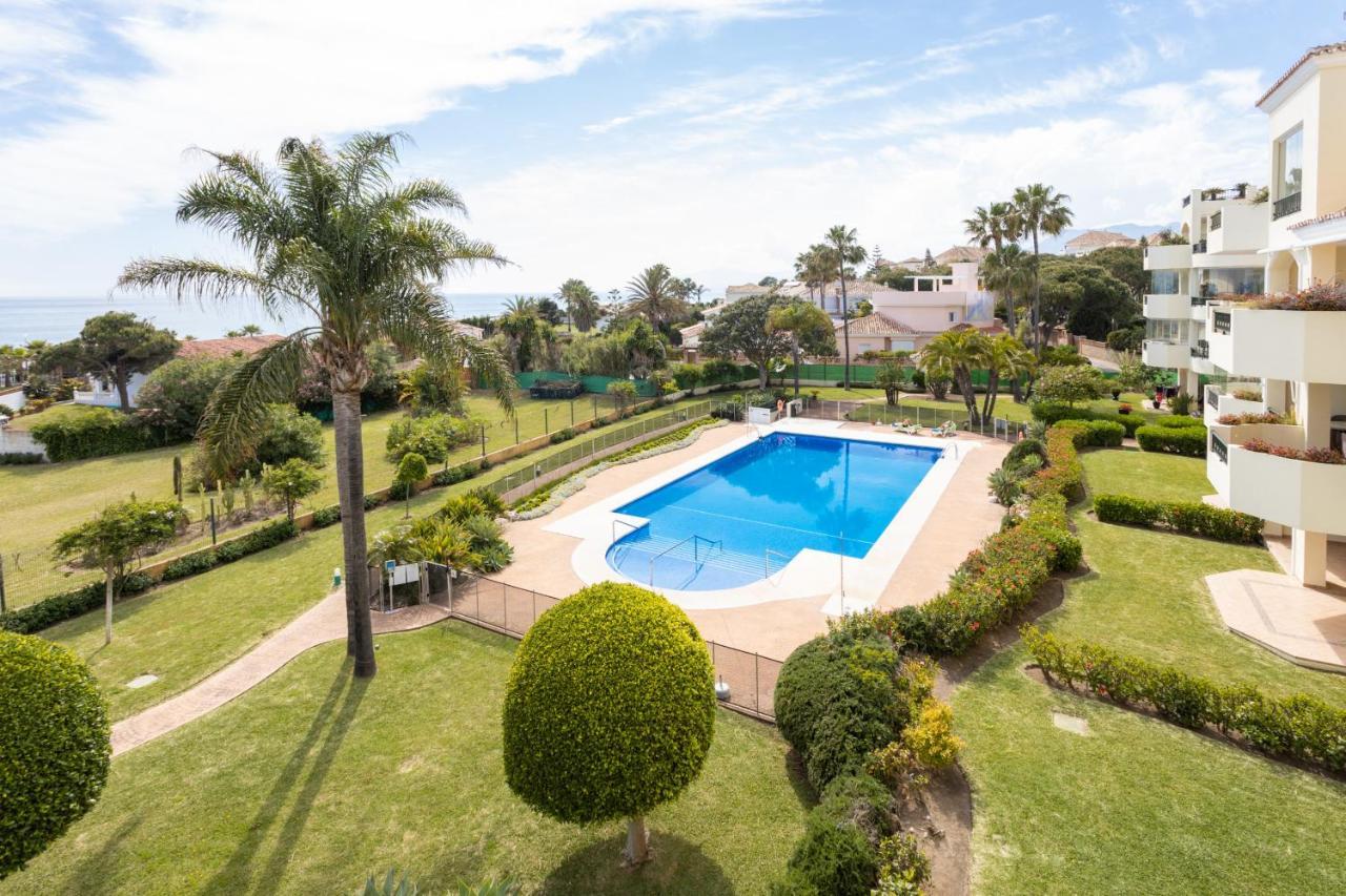 Homeforguest Front Line Beach Apartment In Hacienda Playa Marbella Exterior foto