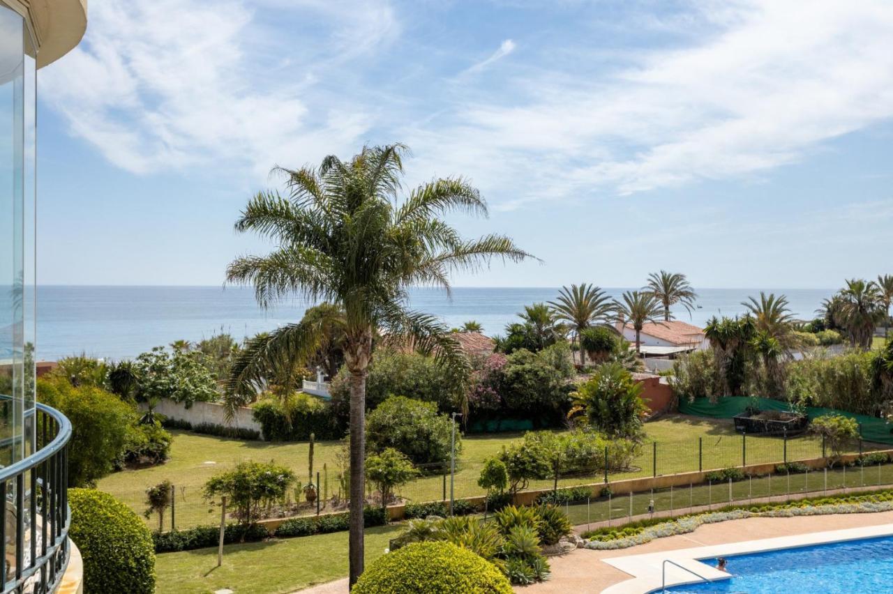 Homeforguest Front Line Beach Apartment In Hacienda Playa Marbella Exterior foto