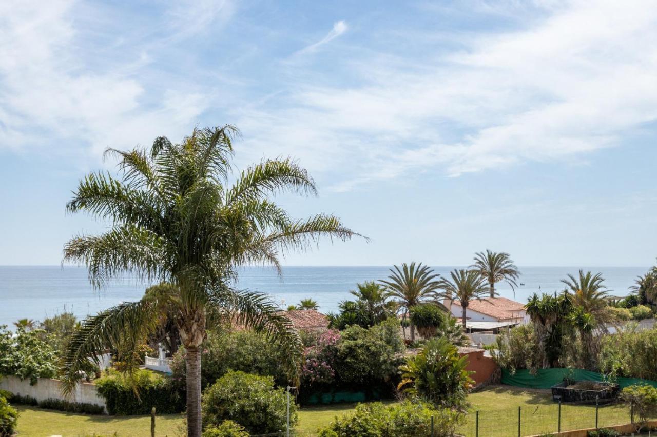 Homeforguest Front Line Beach Apartment In Hacienda Playa Marbella Exterior foto